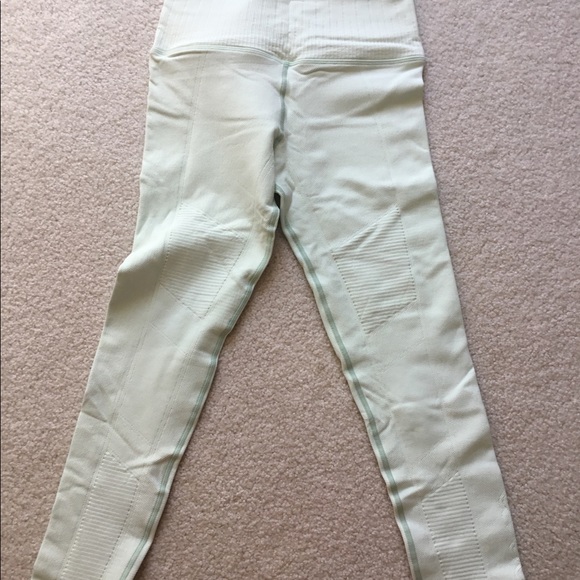 Avocado/Avomuse leggings (FINALPRICEDROP) - Picture 2 of 4